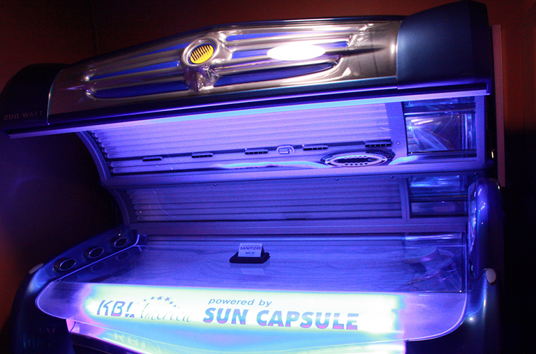 UV Tanning Pacific Tan Salon